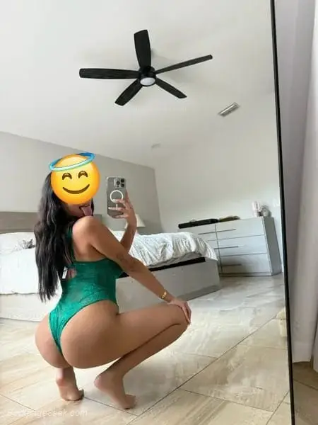 He wants me so write to me sexy daring and straightforward A in Boston – Women Seeking Men photo 2