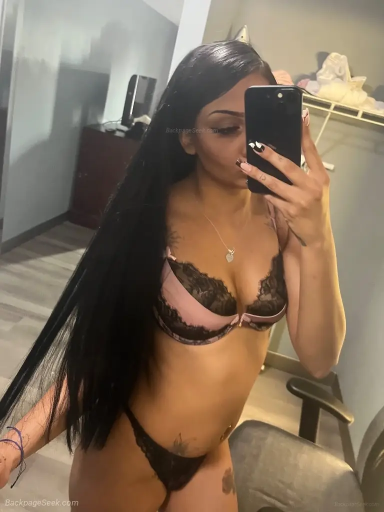 mexican mami wet and ready for u in Boston – Women Seeking Men photo 4