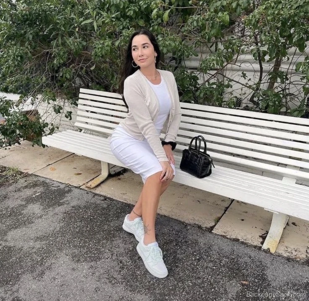Available for Casual Fun Message Me in Boston – Delivery & Errands photo 2