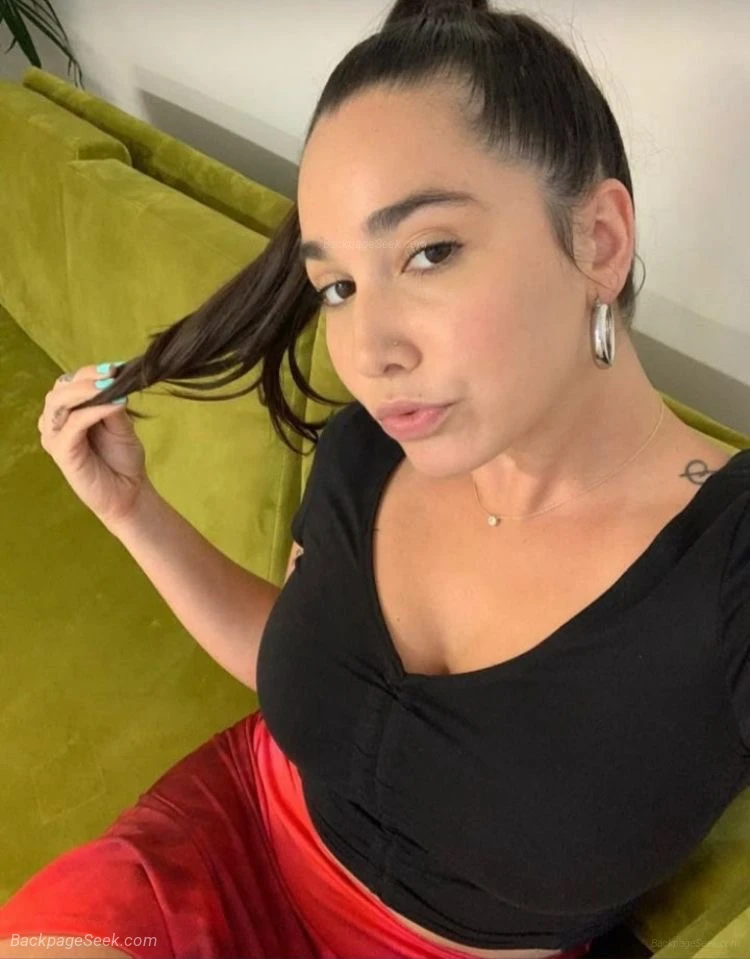 Available for Casual Fun Message Me in Boston – Delivery & Errands photo 3