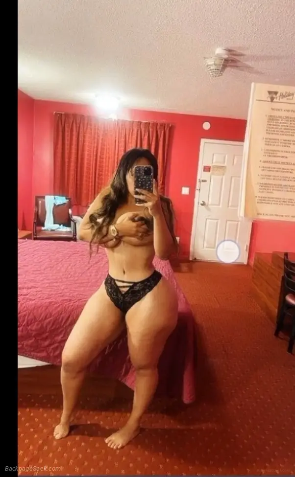 New England Thruway Bronx NY in Bronx – Women Seeking Men photo 3