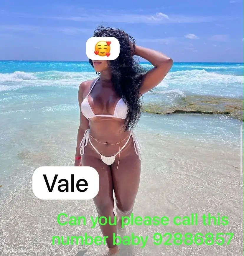 Available now Soft, feminine energy with a playful spark. I enjoy