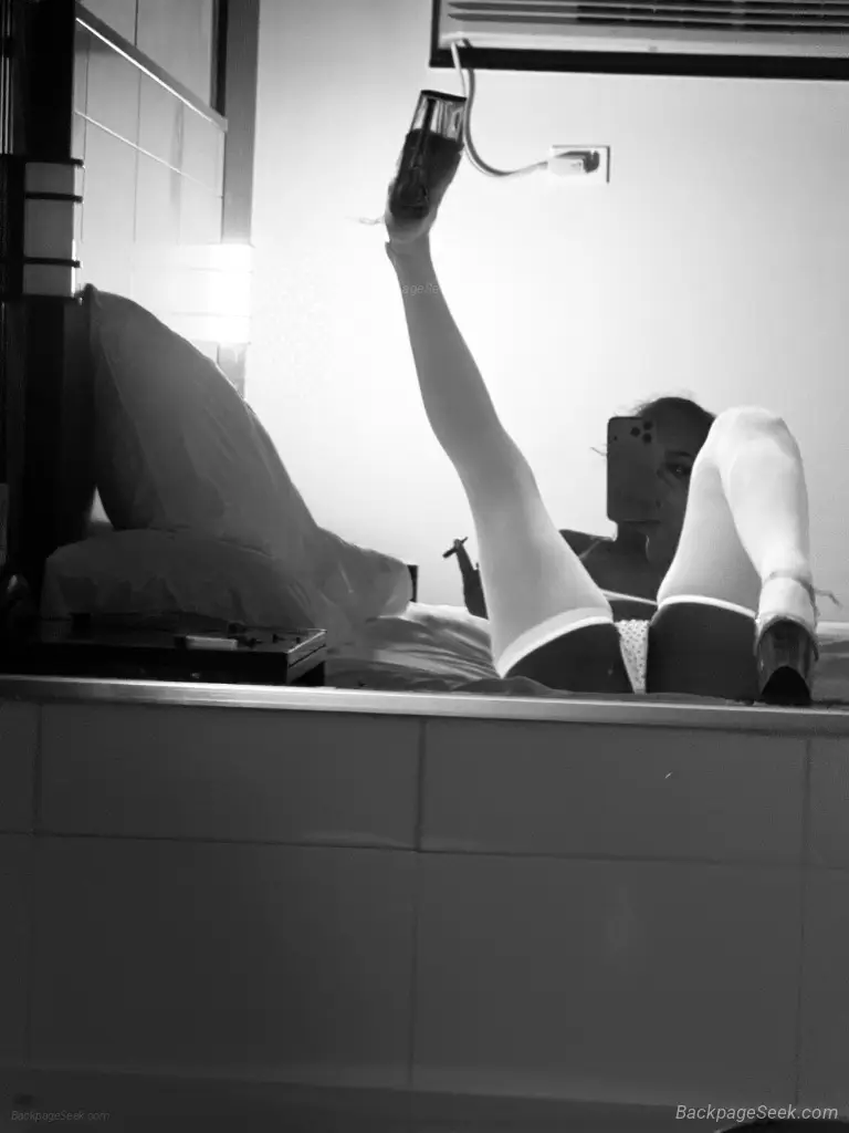 CARFUN OUTCALLS Roundtrip Uber or Deposit
