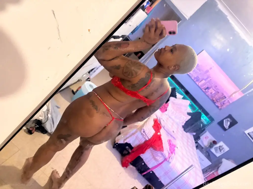 Soft Wet Slippery Phat Pussy in Bronx – Women Seeking Men photo 5