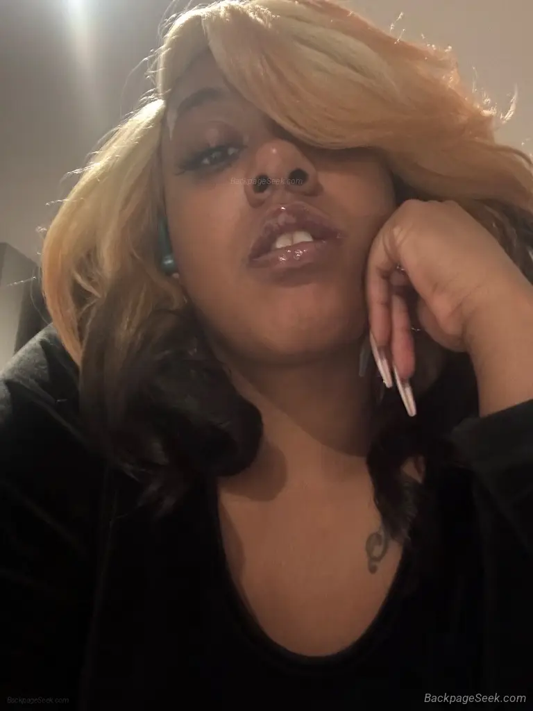 Caribbean persuasion in any way you can think of let me put... in Bronx – Women Seeking Men photo 6