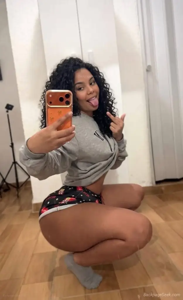 Hi love I m available for all kinds of fun in Bronx – Women Seeking Men photo 3