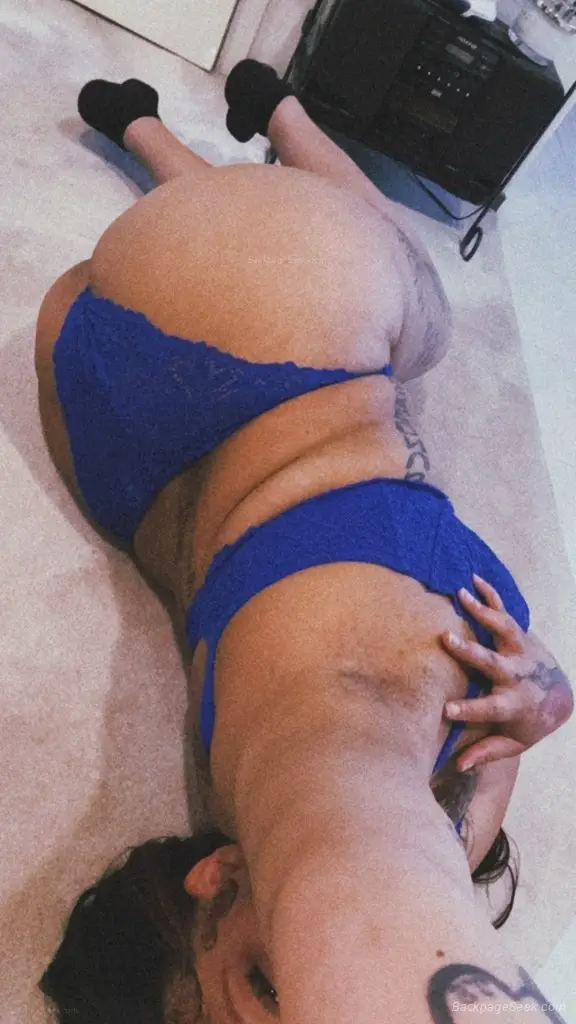 thick juicy creamy caramel-skin treat juicy creamy bbw throa... in Brooklyn – Women Seeking Men photo 2