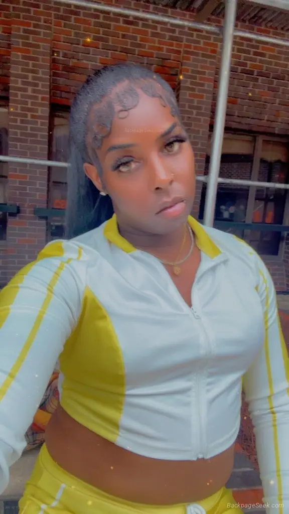 flawda girl in a new york world