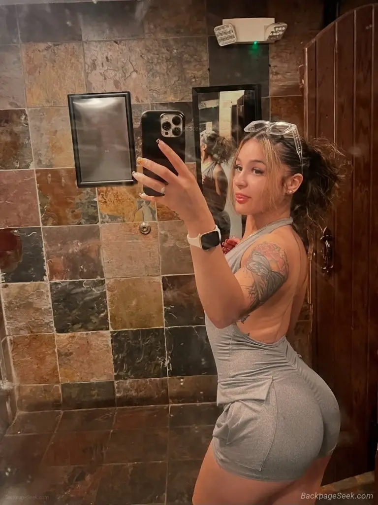 I'M HERE FOR VISIT LET'S HAVE FUN FACETIME SHOW AVAILABLE PICS AND VIDEOS