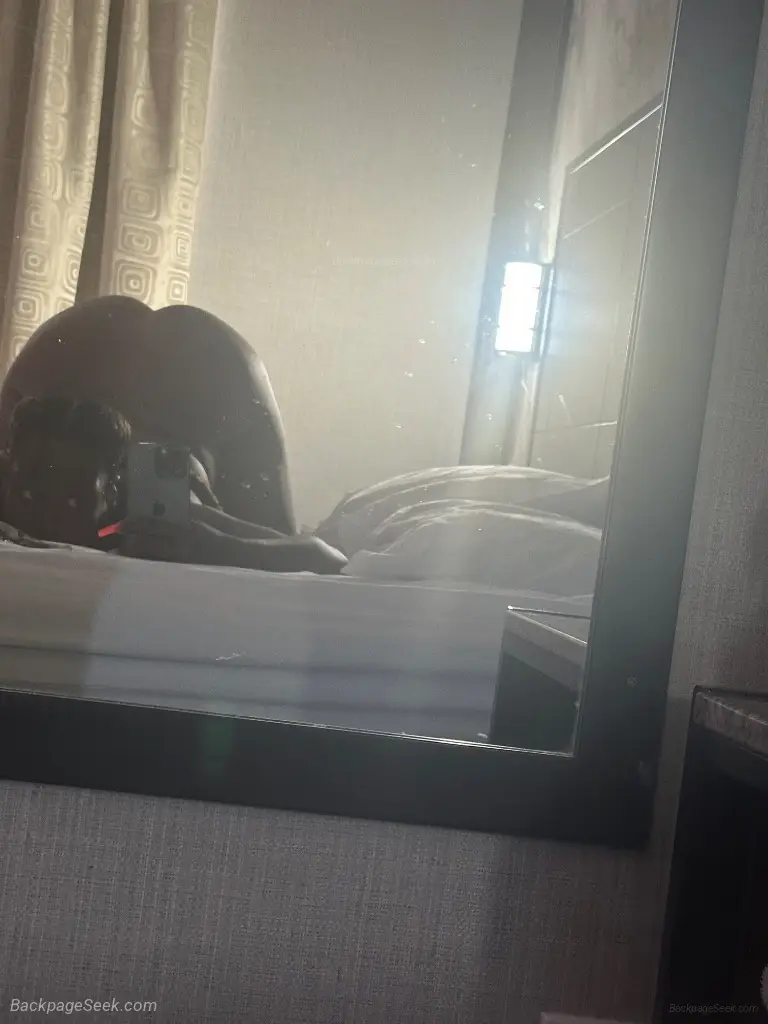 HEY DADDIES CUM LET ME SUCC YOU DRY in Brooklyn – Women Seeking Men photo 2