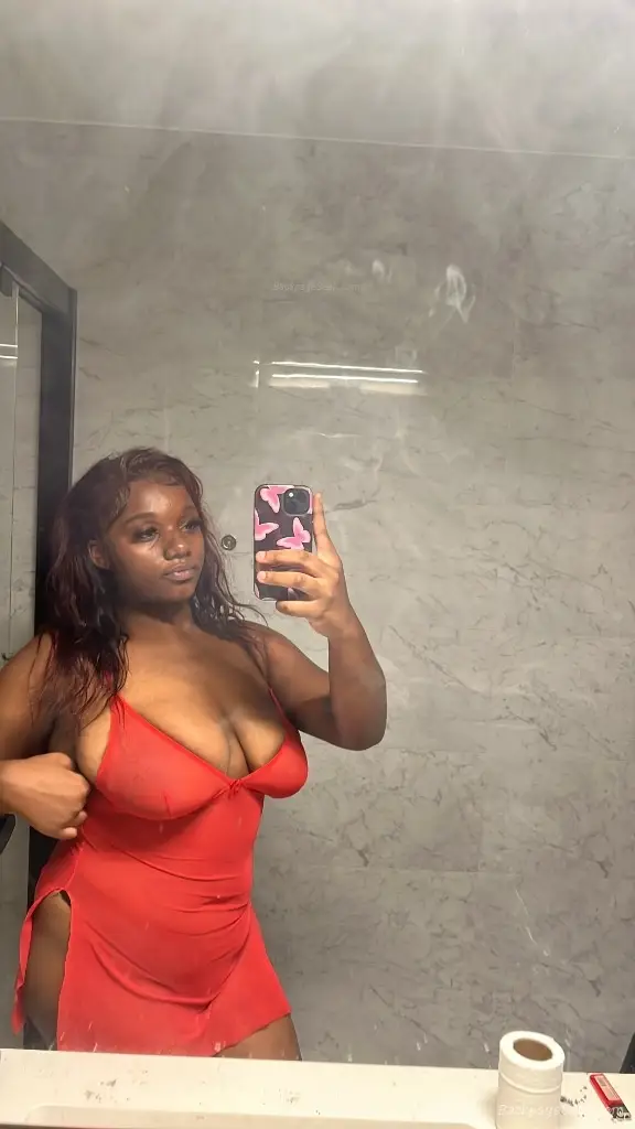 Nunu Milan | The most elite playmate| new in town