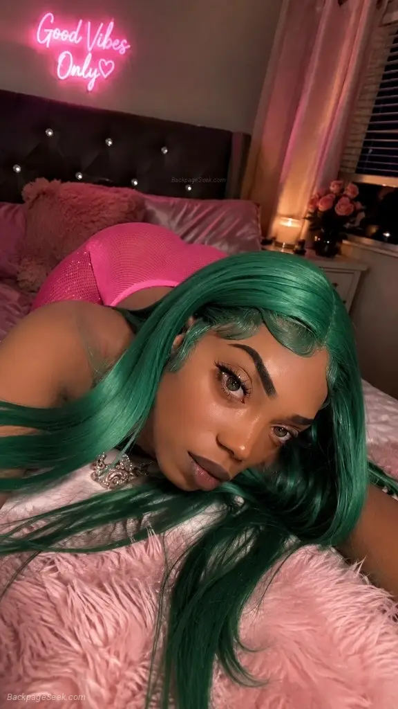 Sweet WETT SLIPPERY TIGHT Pussy IZ WAITING 4 U