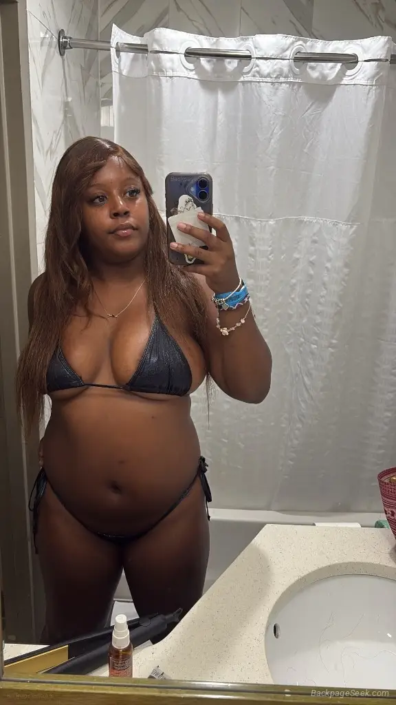 RAINY DAY SPECIAL CREAMY WET PUSSY in Brooklyn – Women Seeking Men photo 3