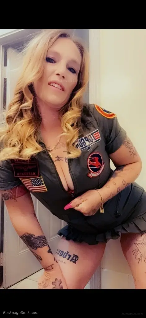 want a treat in Brooklyn – Women Seeking Men photo 6