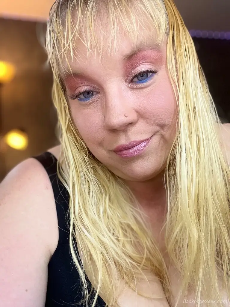 ITS THIRSTY THURSDAY DADDY FEELING VERY NAUGHTY AVAILABLE TI... in Buffalo – Women Seeking Men photo 3
