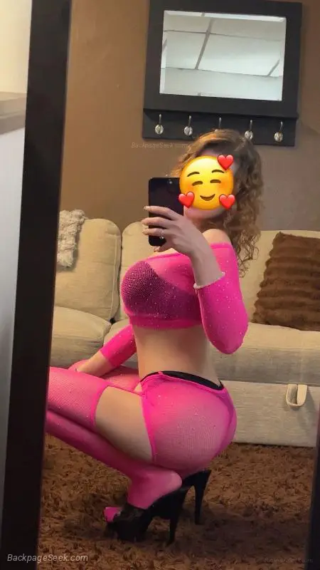 Come see your favorite girl London in Buffalo – Women Seeking Men photo 5
