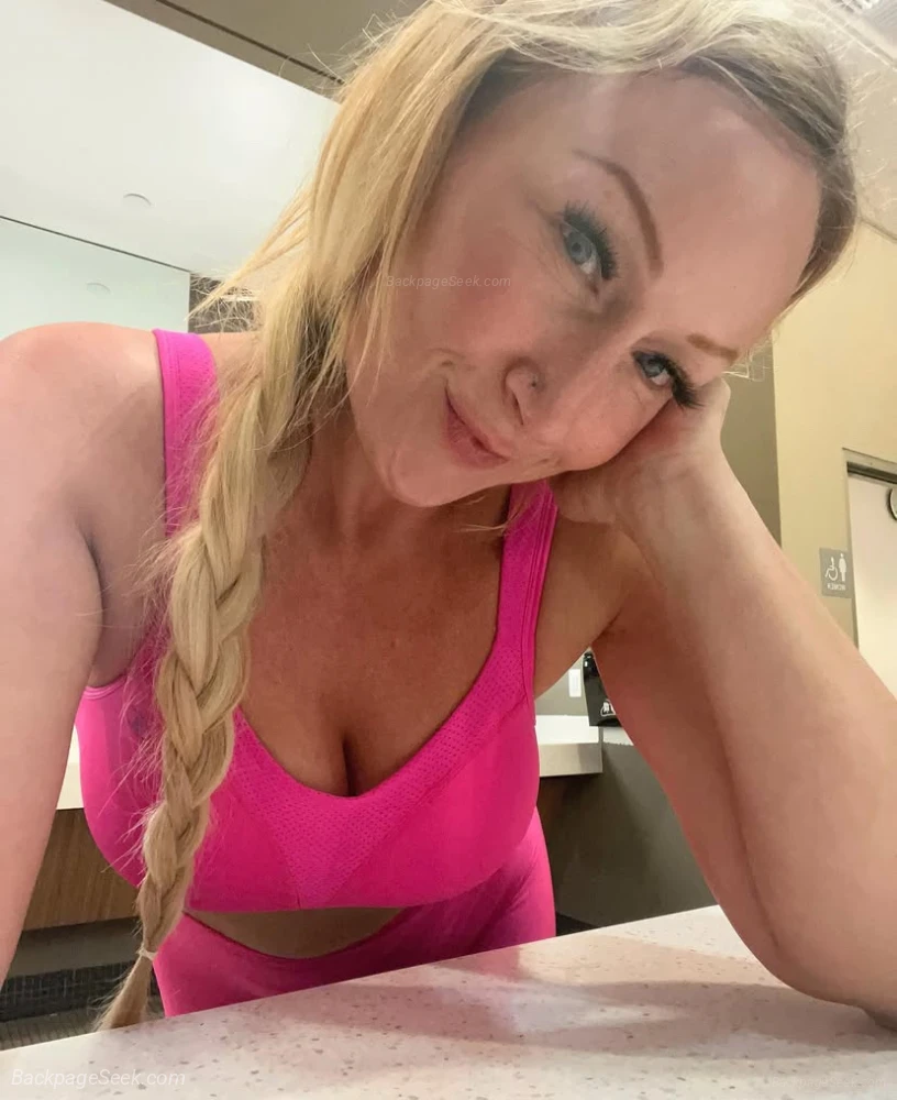 HOT FEMALE DOWN FOR CASUAL MEET UPS in Canberra – Women Seeking Men photo 6