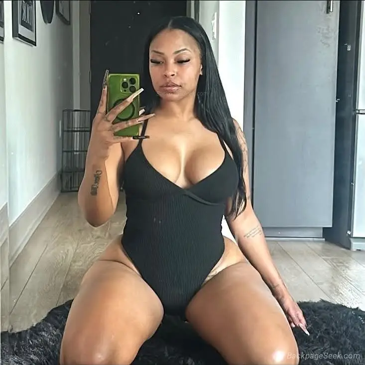 Only visits at my place I don't do house calls Hot girl youn... in Central Jersey – Women Seeking Men photo 3