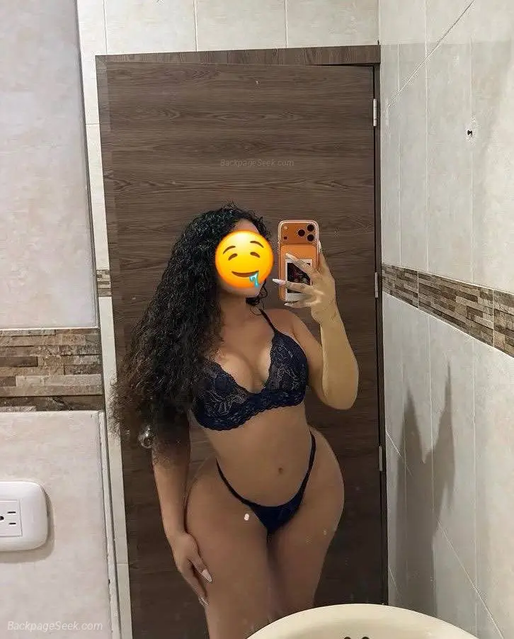 AVAILABLE SEXY HORNY BIG BOOTY LATINA READY TO FUFILL YOUR