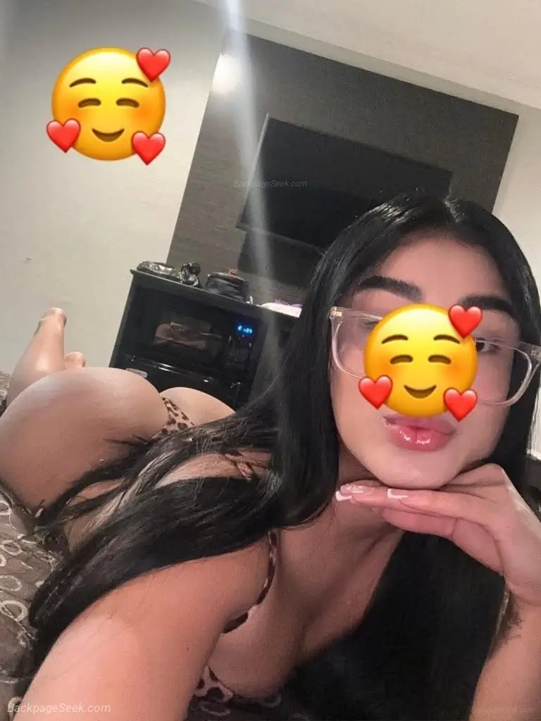 HOLA CHICA HERMOSA EN LA SONA SOLO POR UNOS DIAS