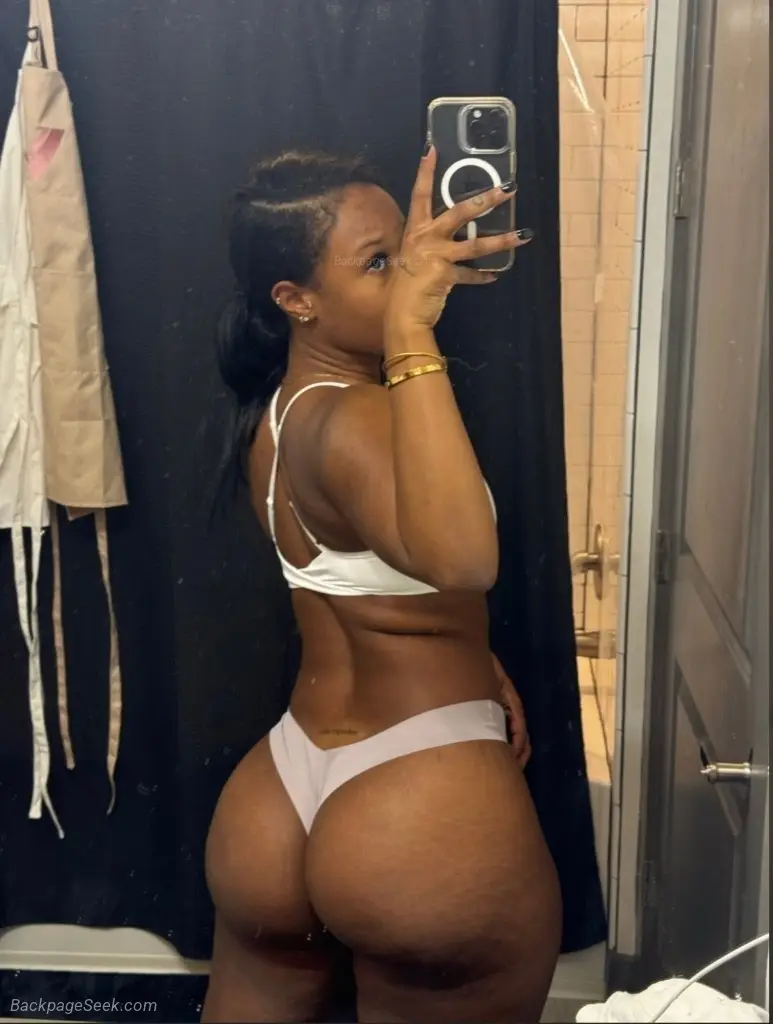 LETS PLAY Ask about my 2 girl special in Charlotte – Women Seeking Men photo 4