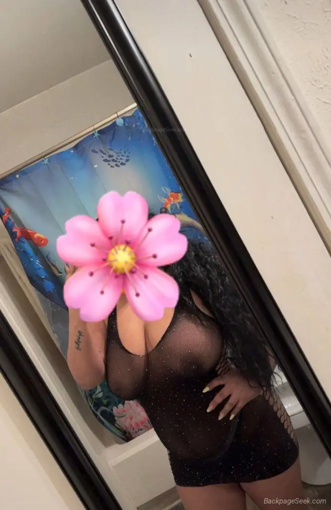 LATINA INDEPENDIENTE SOLO SALIDAS AMOR Available 24/7 ESCRIBEME O LLAME