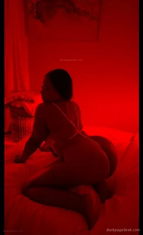 Available now in Charlotte – Women Seeking Men photo 6