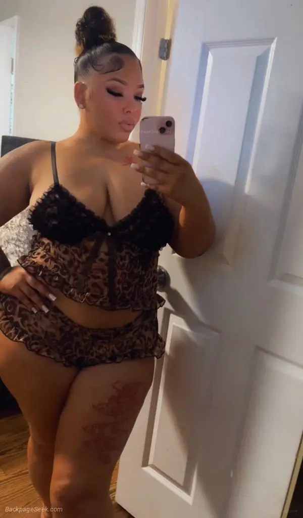 cupcake has the sweets in Charlotte – Women Seeking Men photo 3