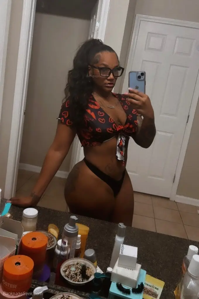 BIG BOOTY EXOTIC BIG TITTYS AND SUPER WET TIGHT PUSSY in Charlotte – Women Seeking Men photo 5