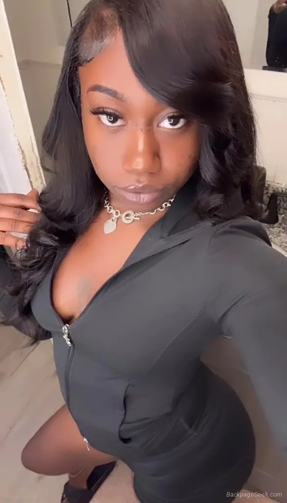 Funsized Freak Ready For Fun in Charlotte – Women Seeking Men photo 5