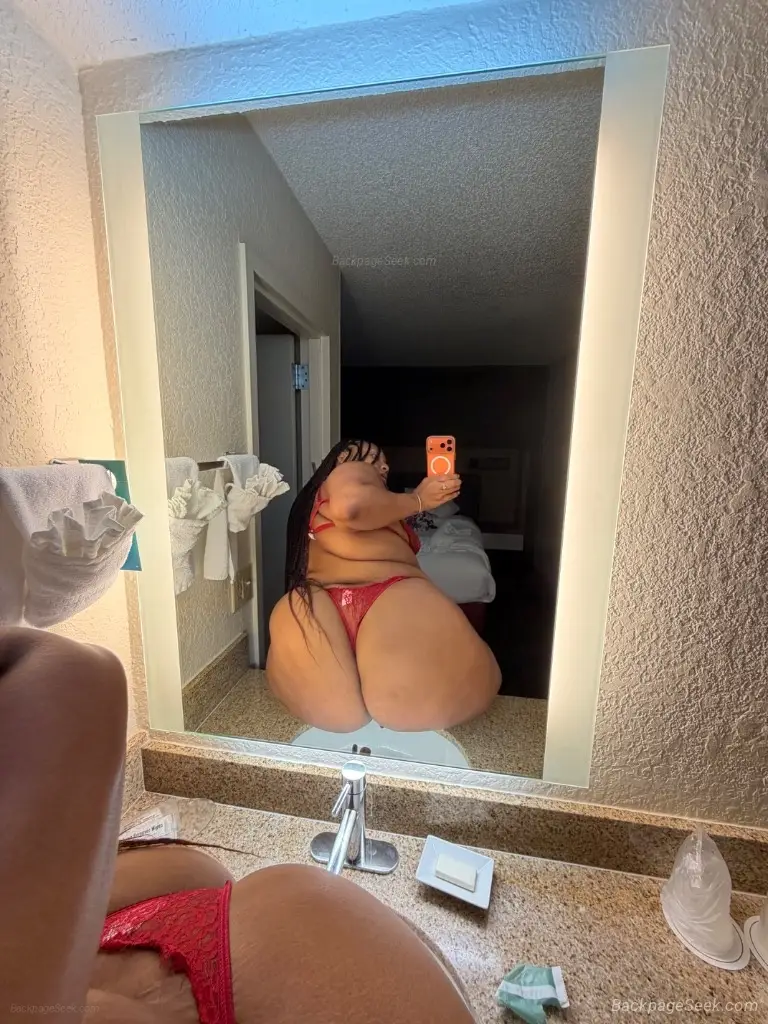 Your Favorite BBW Pornstar Is IN YOUR CITY A True Experience... in Chicago – Women Seeking Men photo 3