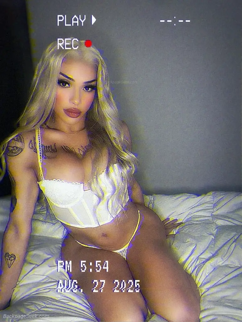ashleycreams9 in Chicago – Women Seeking Men photo 5
