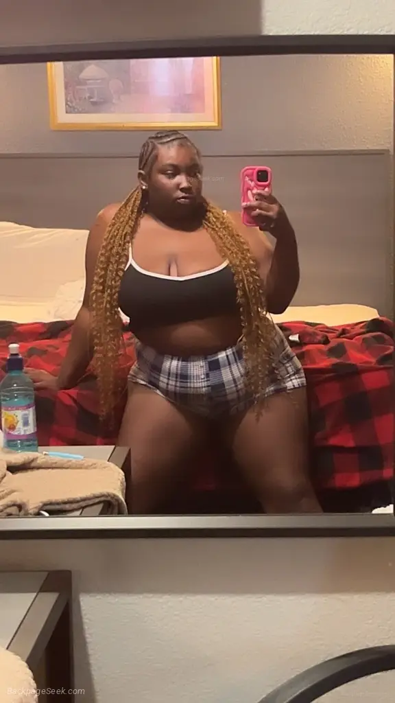 SQUIRTLAND 100 qv specials in Chicago – Women Seeking Men photo 4