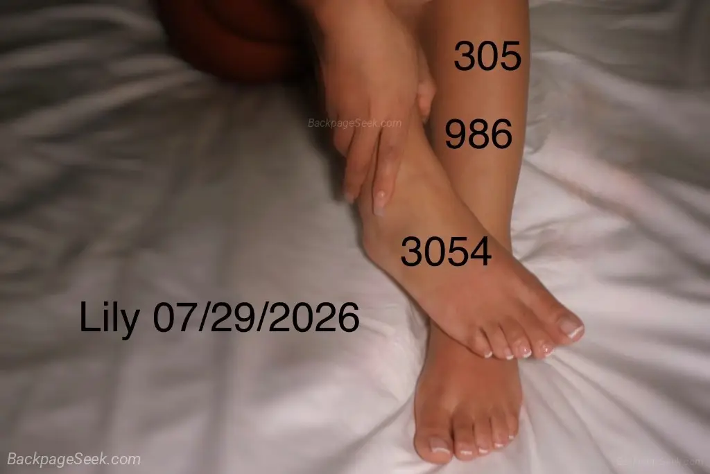 Cum Fck A Young Petite Barbie Doll No GFE in Chicago – Women Seeking Men photo 2
