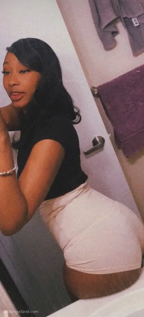 cute slim thick in Cincinnati – Women Seeking Men photo 2