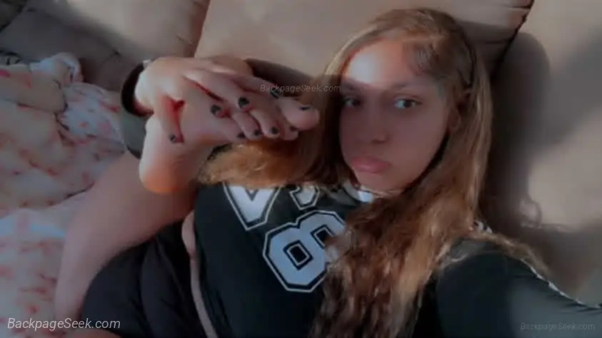 sexy curvy lightskin in Cincinnati – Women Seeking Men photo 3