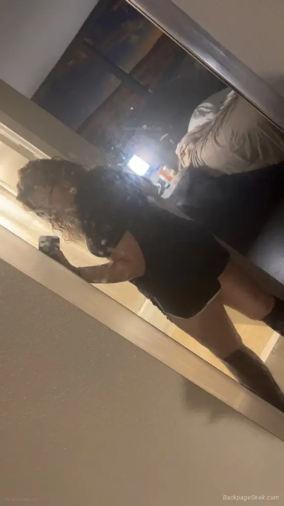 Thick thighs phat ass wet mouth tight wet in Cincinnati – Women Seeking Men photo 2