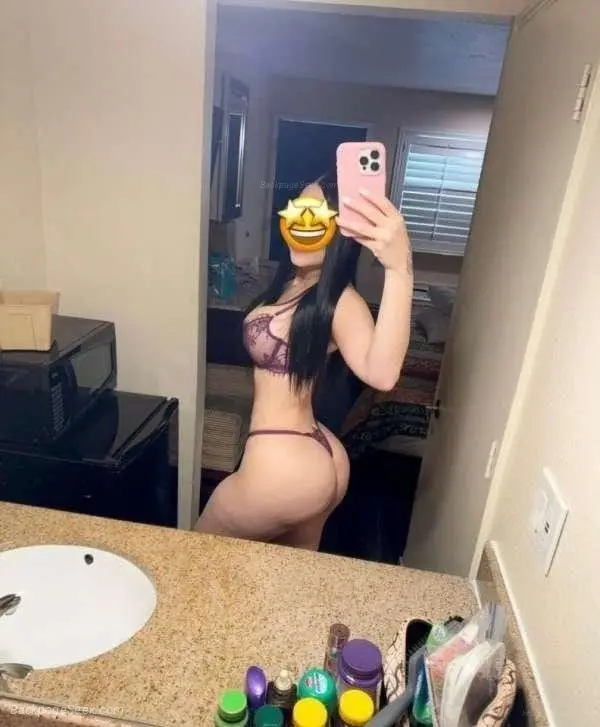 Hot Latina Bombshell Available Now in Cincinnati – Women Seeking Men photo 3