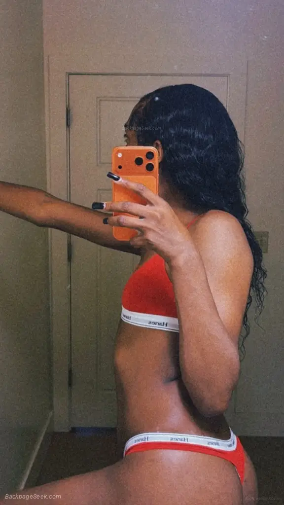 slim thick petite baddie in Cincinnati – Women Seeking Men photo 2