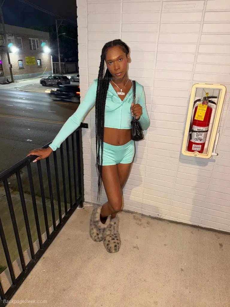 slim thick petite baddie in Cincinnati – Women Seeking Men photo 3