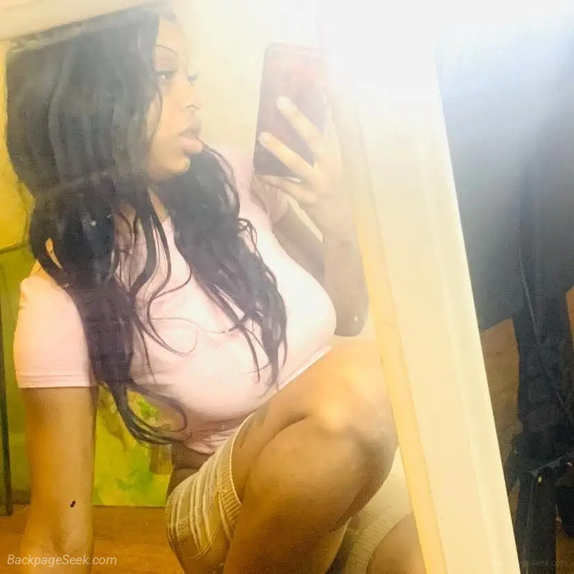 Young nd sweet for older men only text me regulars welcomed... in Cleveland – Women Seeking Men photo 6
