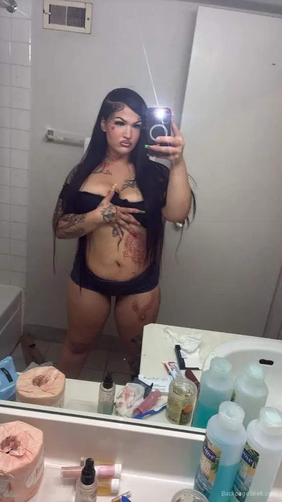 incall outcall greek friendly sexy tatted baddi