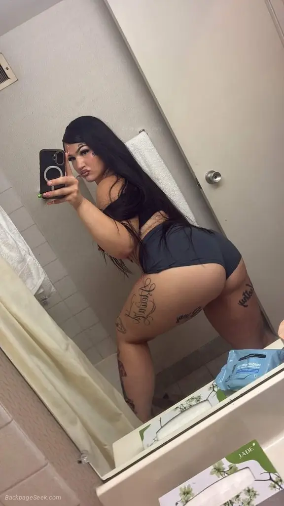 incall outcall greek friendly sexy tatted baddi in Cleveland – Women Seeking Men photo 2