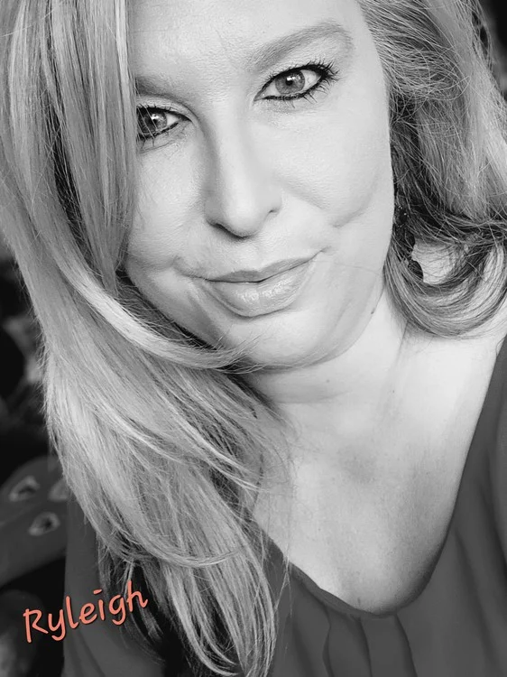 Ryleigh in Colorado Springs in Colorado Springs – Women Seeking Men photo 5