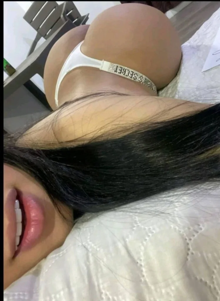 Hola mi amor yo sere tu latina favorita con un culoo rico y in Colorado Springs – Women Seeking Men photo 2