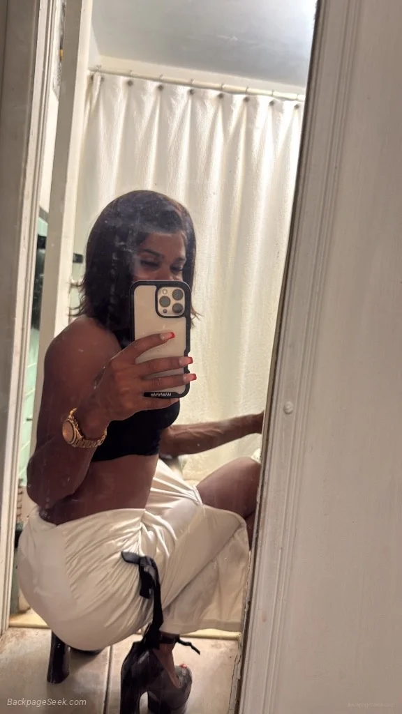 I m here to make you happy and help bring your deepest dream... in Colorado Springs – Women Seeking Men photo 2