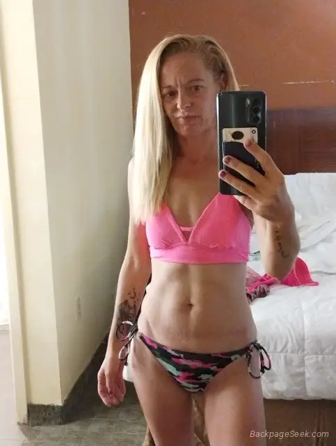 I'M SHORT SWEET LOOKING TO PLEASE YOU in Colorado Springs – Women Seeking Men photo 2
