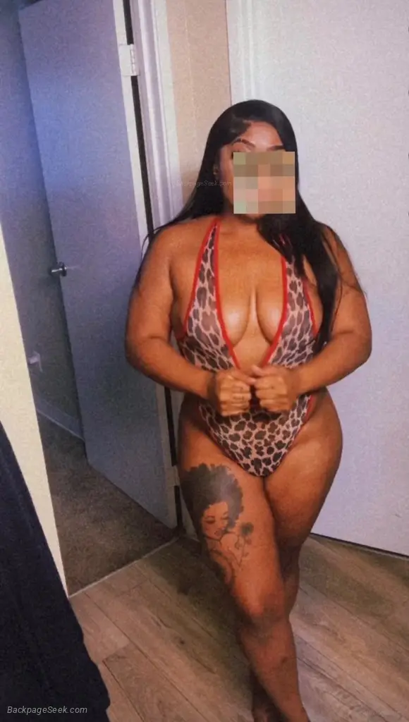its AshLeyyy Back on high Demand