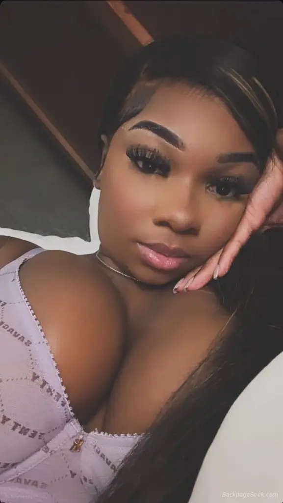 New Curvy Queen In Town in Colorado Springs – Women Seeking Men photo 2