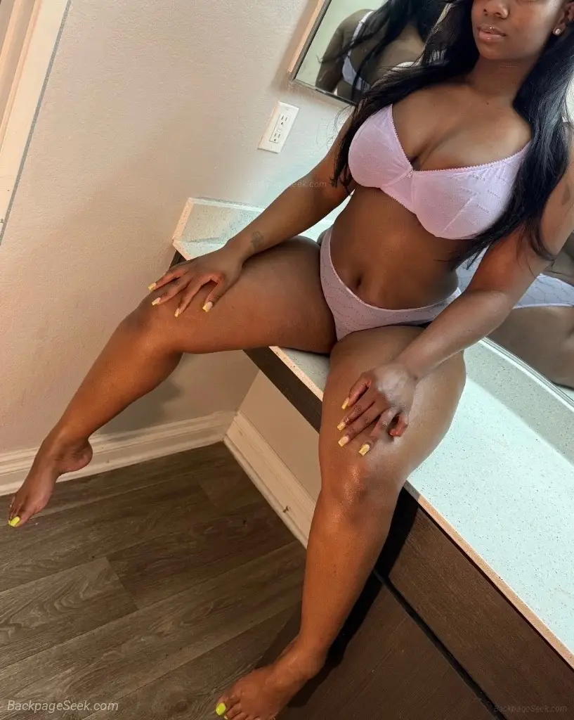 New Curvy Queen In Town in Colorado Springs – Women Seeking Men photo 3